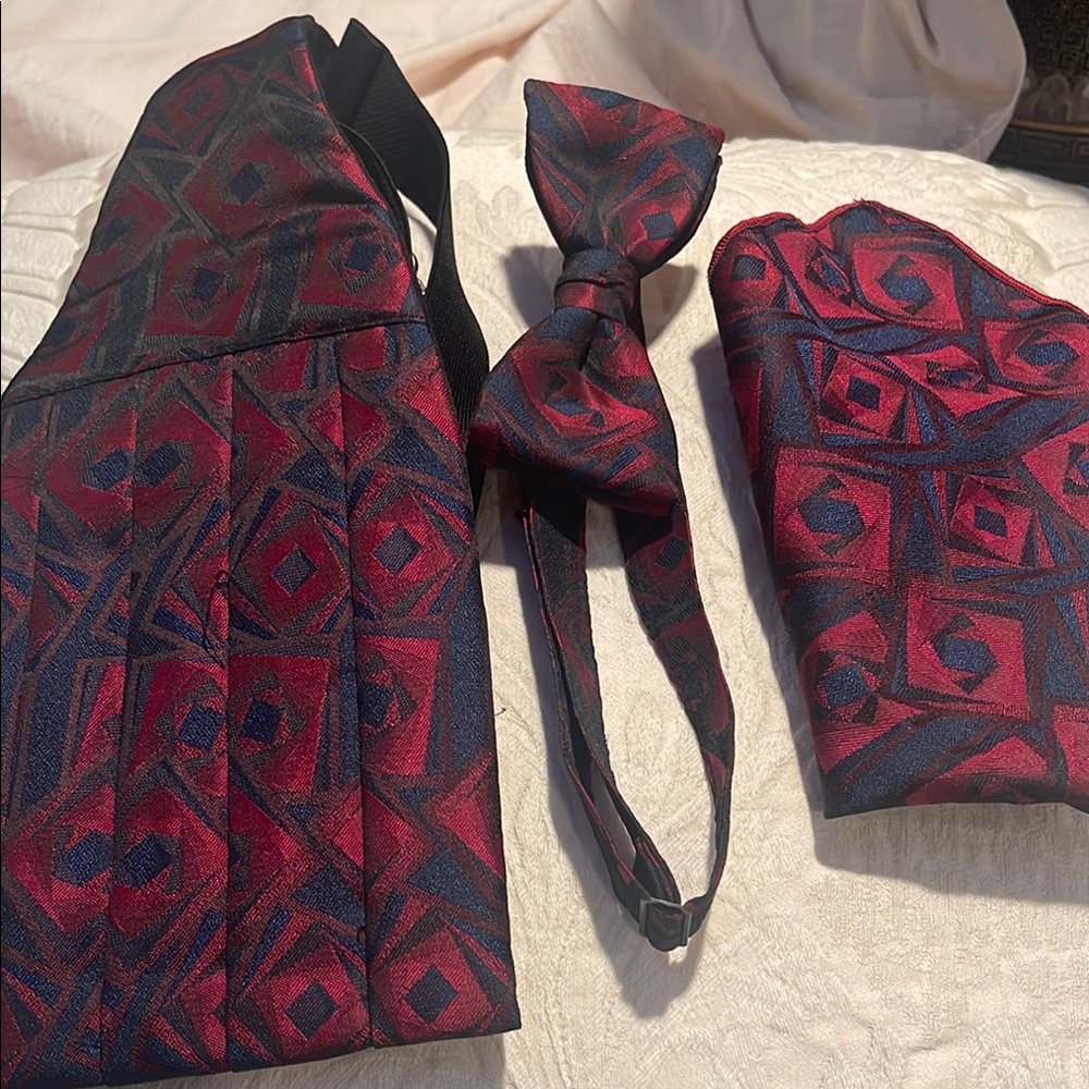 New Three Piece Geometric Red and Blue Formal Wear Set